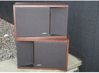 Vinatge Pair Of Bose 201 Series II Speakers