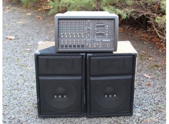 Mackie Power Mixer With Speakers Cabinets