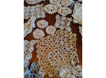Amazing Flower Doilies And Coasters