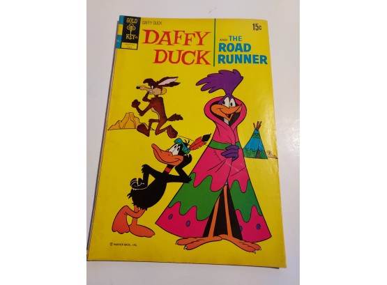 Daffy Duc 15 Cent Comic Book