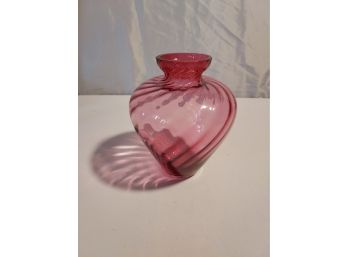 Pilgrim Glass Pink Cranberry Swirled Vase