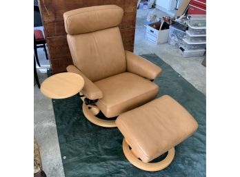 Stressless  Leather Recliner  W/ottoman & Snack Tray