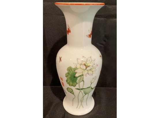 The Tuscany Collection - Lotus  Vase -  Made In Japan