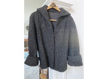 A Vintage Black Lambs Wool Short Coat - 26' Length  Size 10 Petit