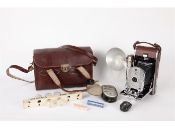 Vintage Polaroid Land Camera Model 95A-HOMA Leather Camera Bag & Accesories