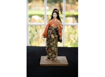 Oyama Ningyo Geisha Doll