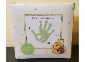Winnie The Pooh Plaster Baby's 1st Handprint Kit