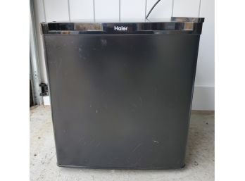 Haier Black 1.7 Cu Mini Dorm Refrigerator