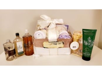 New Beauty, Bath & Body Assortment & Gift Basket