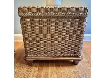 Pottery Barn Wicker End Table With Storage