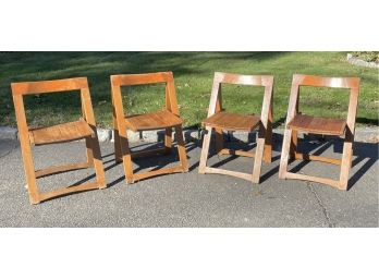 Lot Of Four Wooden Folding Chairs From Rumania - Note Paint Mark On One Chair