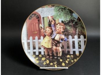 Numbered, Limited Edition Hummel Plate, 'Come Back Soon,' Danbury Mint