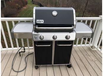 Weber Grill Genesis Special Edition With Hose Line Hook Up 60x28x48' On Casters