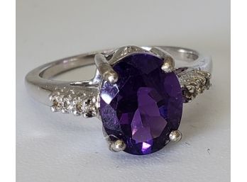 Vintage Size 7 2 Ct Round Cut Amethyst With Lovely CZ's On The Sides