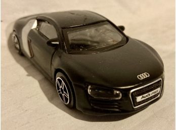 Audi R8 Sport 1/43 Scale