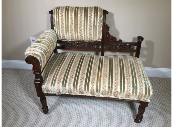 Fabulous Antique Carved Mahogany Eastlake Style Recamier VERY UNUSUAL SIZE - Really Amazing Find ! 1870-1890