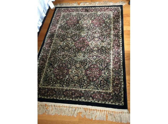 Lovely Oriental Style Rug - Very Good Condition - Black - Gray - Ivory - Burgundy -  Quality Machine Made Rug