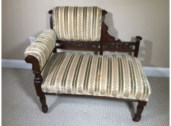 Fabulous Antique Carved Mahogany Eastlake Style Recamier VERY UNUSUAL SIZE - Really Amazing Find ! 1870-1890
