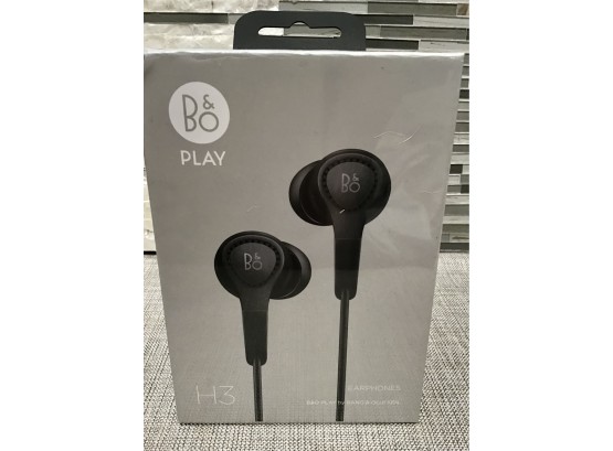 BANG And OLUFSEN High Quality Earbuds