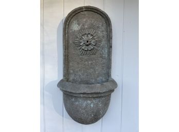 Lovely Garden Wall Water Font Or  Planter