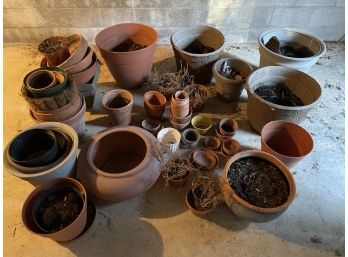 Lot Of Pots And Planters. Approx 45 Plant Or Flower Pots. Terra Cotta Clay & Plastic