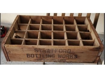 Vintage Wood Stratford Conn Bottling Works 24- Bottle Crate