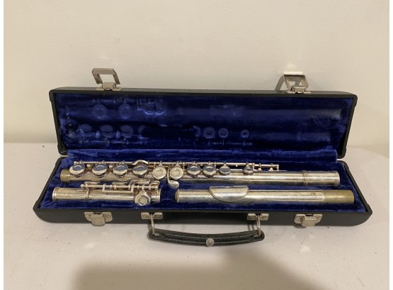 Gemeinhardt Flute With Case - ElkHART. Ind M2M