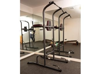 MaxCare Power Tower Pull Up Bar Dip Station