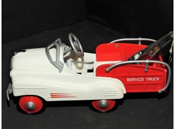 1/6th Scale Diecast 1941 Junior Service Truck Pedal Car Limited Edition
