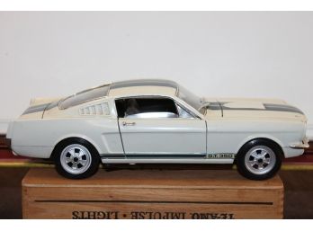 Jouf Evolution Classic 1/18 Mustang Diecast Toy Car