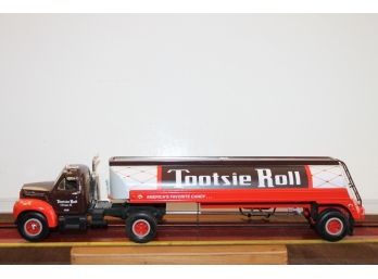 Retired FIRST GEAR Tootsie Roll 1960 Mach Truck Diecast Trailer AS FOUND
