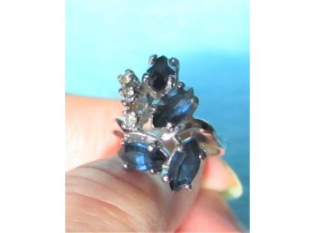 Jewelry - Vintage Sapphire-like Cluster Ring