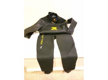 Xterra Mens Wet Suit- Size Medium