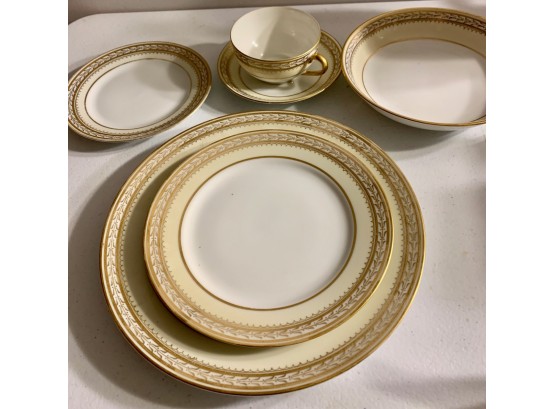 Noritake China Service - Chanfaire (57 Pieces)