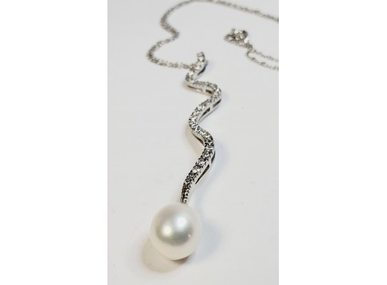 New Sterling Silver Pearl Pendant And Necklace