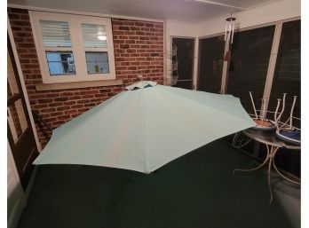 Sonoma Crank And Tilt Umbrella