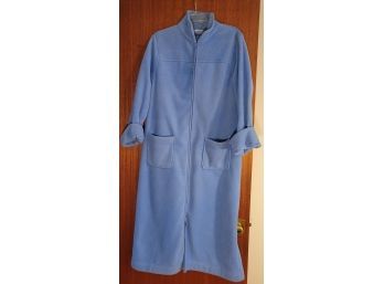 L.L. Bean Zip Up Sleeper Robe In Cerulean Blue
