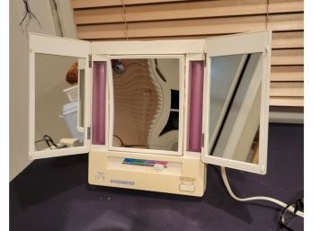 Windmere 1970's Make Up Mirror With Lights