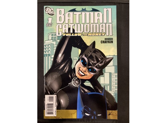 2011 DC Comics Batman - Catwoman Follow The Money One Shot