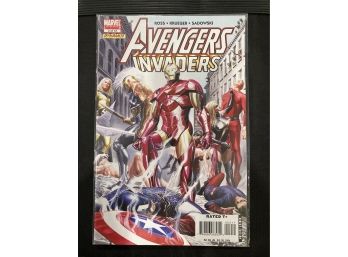 Marvel Comics Avengers Invaders #2 Of 12