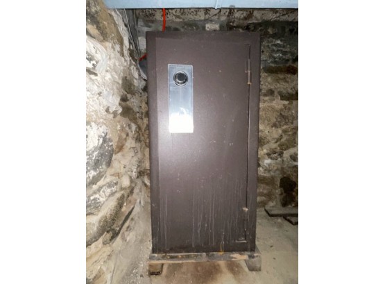An Upright Safe, American Security Products, Combo Unknown 29'x61' 24' Deep