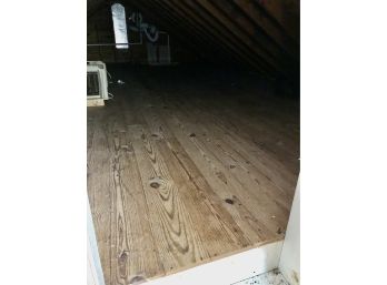 7 1/2' Wood Floors In Attic