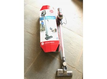 A Hoover Cruise Cordless Vacuum - Used Once