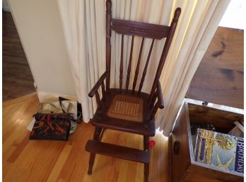 Antique Childs High Chair W/wicker Seat
