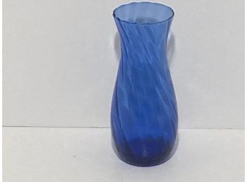 Vintage Blue Depression Era Swirl Vase (6  Inches In Height)