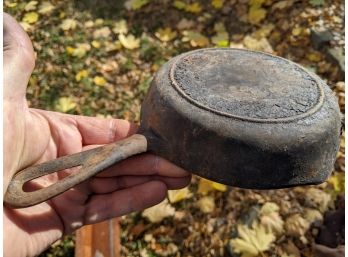 Cast Iron Mystery Skillet With A Large 3 And A Heat Ring
