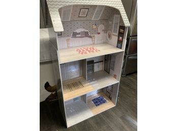Very Large Doll House