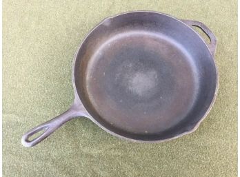 Vintage Lodge 12 SK Large 13' Cast Iron Skillet 3 Notch Heat Ring Pan With  Handles.
