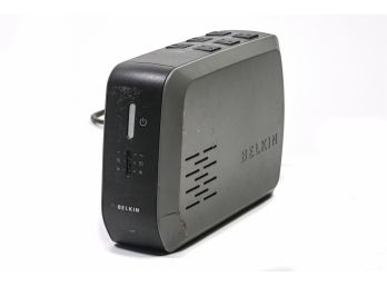 Belkin F6C1100-UNV Battery Backup With Multiple Computer Connections