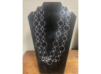 Beautiful Silver Loop Necklace